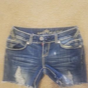 Almost famous denim shorts